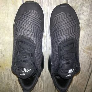 Kids Nike Air Max 270 Tennis Shoes